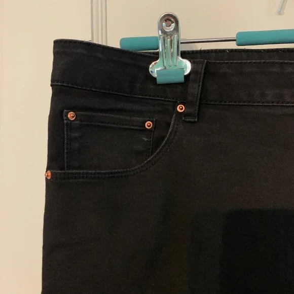 Asos Curve High Rise Ripped Skinny Jeans - Picture 5 of 9